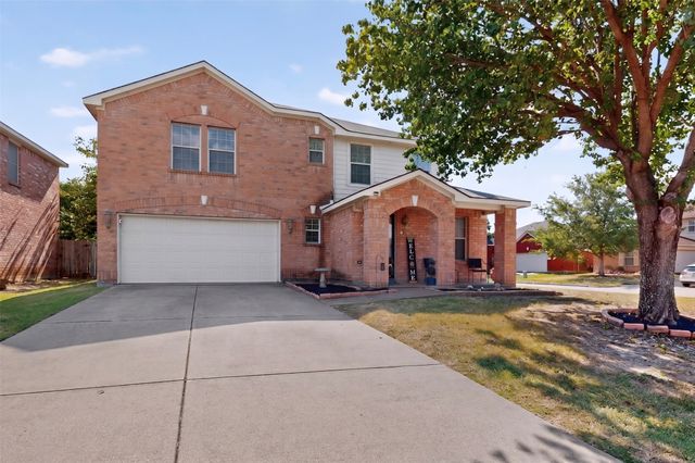 5403 Maverick Drive, Grand Prairie, TX 75052