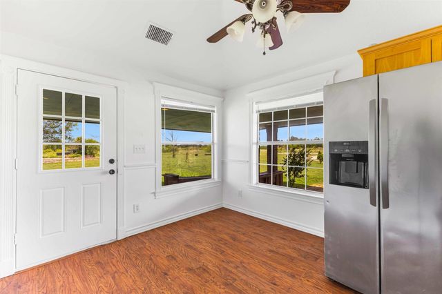12212 Ballerstedt RD, Elgin, TX 78621