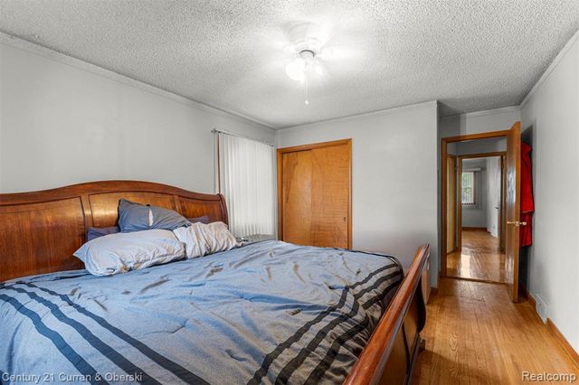14050 Garfield, Redford, MI 48239
