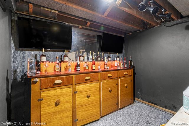 14050 Garfield, Redford, MI 48239