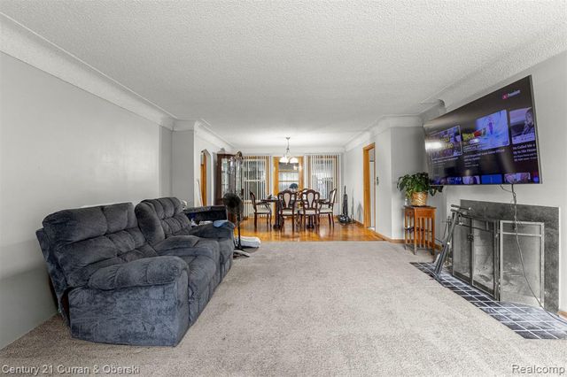 14050 Garfield, Redford, MI 48239