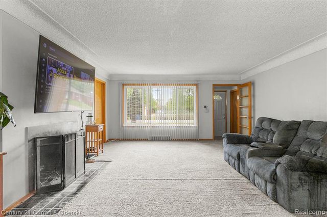 14050 Garfield, Redford, MI 48239