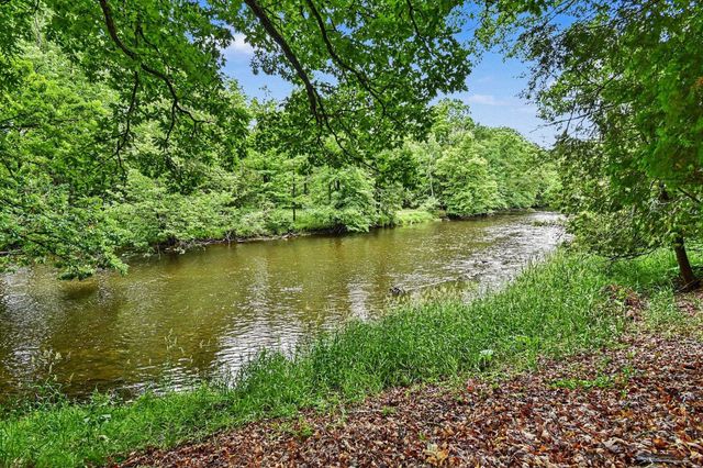 465 Hiawatha Drive, Mount Pleasant, MI 48858