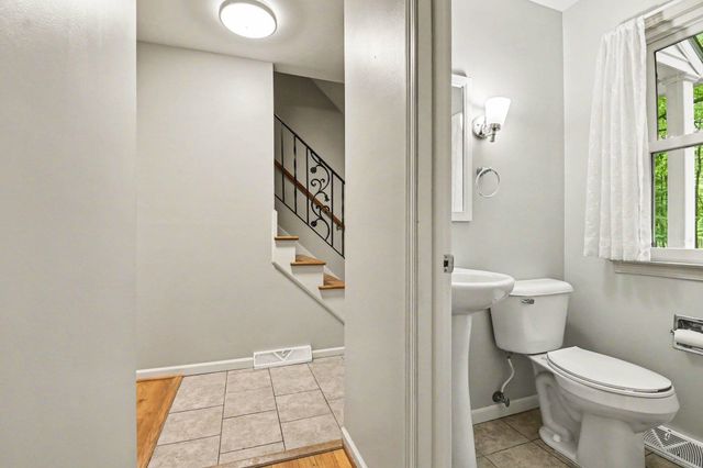 465 Hiawatha Drive, Mount Pleasant, MI 48858
