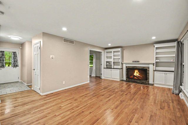 465 Hiawatha Drive, Mount Pleasant, MI 48858
