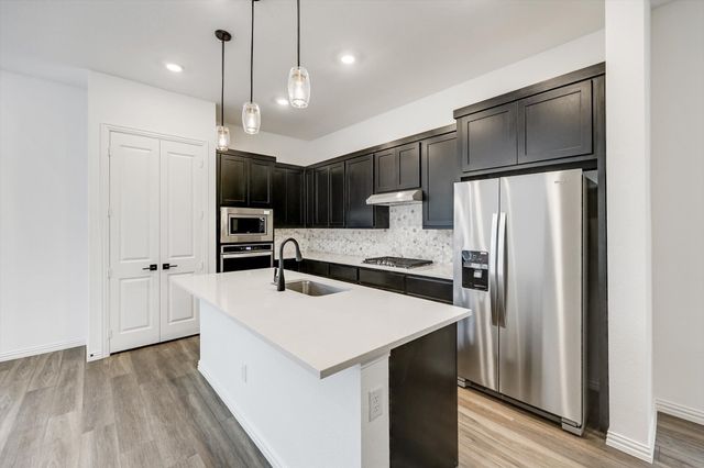 218 Woodson Street, Irving, TX 75063