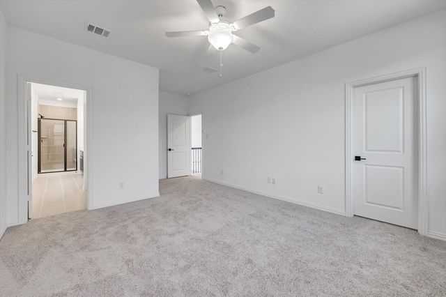 218 Woodson Street, Irving, TX 75063