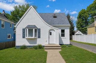 6 Willow Avenue, Nyack, NY 10960