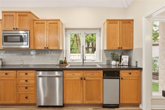 26112 W 109th Street, Olathe, KS 66061