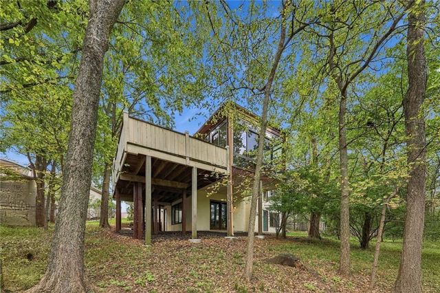 26112 W 109th Street, Olathe, KS 66061