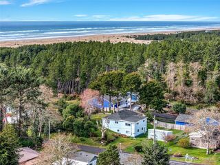 1207 229th Place, Ocean Park, WA 98640