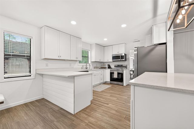 548 Brandon Road, Conroe, TX 77302