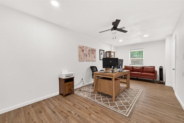 548 Brandon Road, Conroe, TX 77302