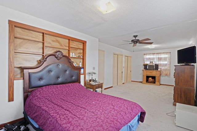 3749 Debby LANE, Franksville, WI 53126