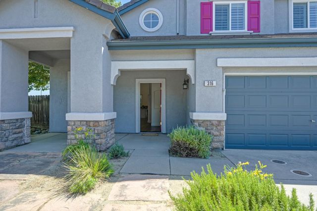 316 Thrush Ct, Roseville, CA 95747