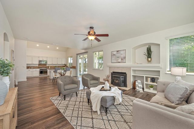 316 Thrush Ct, Roseville, CA 95747