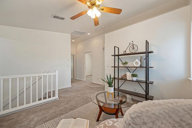 316 Thrush Ct, Roseville, CA 95747