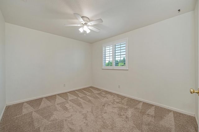316 Thrush Ct, Roseville, CA 95747