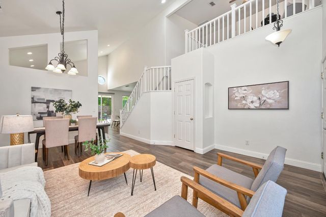 316 Thrush Ct, Roseville, CA 95747