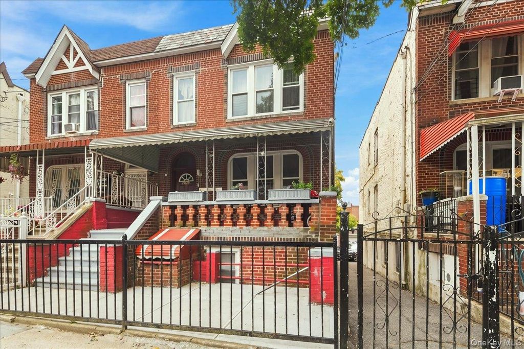 1022 E 219th Street, Bronx, NY 10469 — exterior