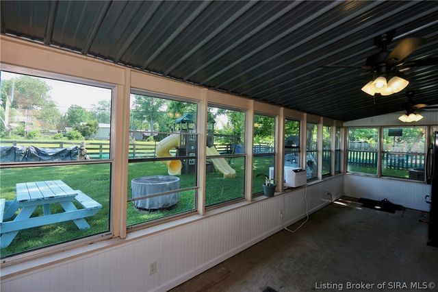 703 Dogwood Road, Jeffersonville, IN 47130