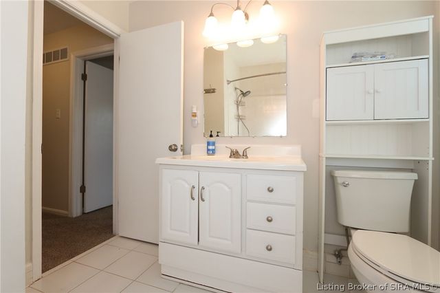 703 Dogwood Road, Jeffersonville, IN 47130