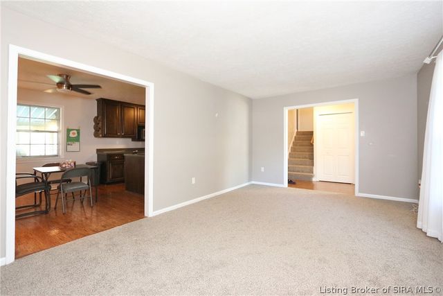 703 Dogwood Road, Jeffersonville, IN 47130