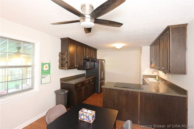 703 Dogwood Road, Jeffersonville, IN 47130