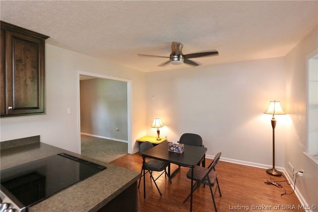 703 Dogwood Road, Jeffersonville, IN 47130