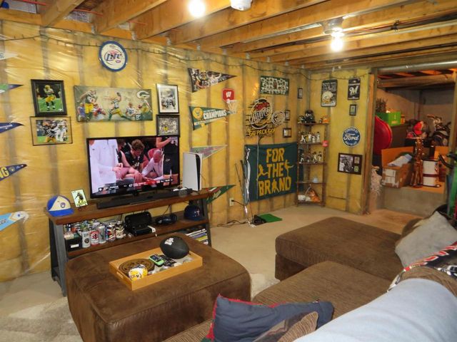 615 CHIPPEWA STREET, Merrill, WI 54452