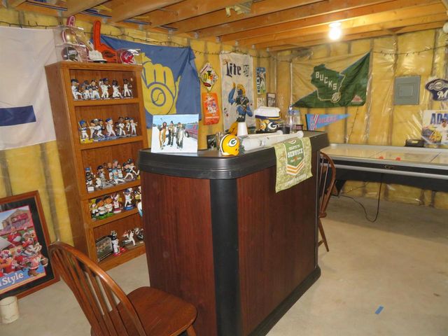 615 CHIPPEWA STREET, Merrill, WI 54452