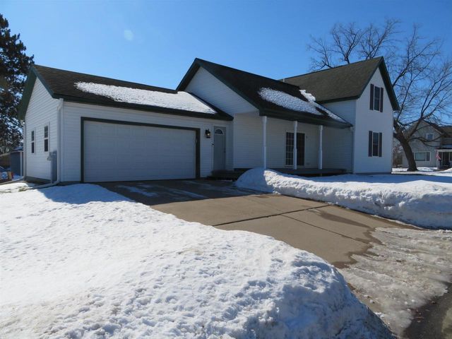 615 CHIPPEWA STREET, Merrill, WI 54452