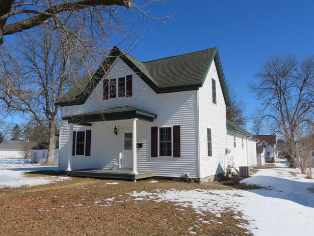 615 CHIPPEWA STREET, Merrill, WI 54452