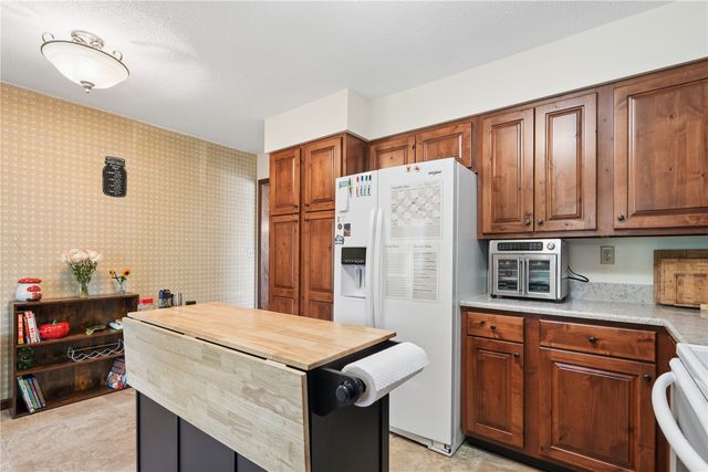 5201 Broadlawn Drive SE, Cedar Rapids, IA 52403