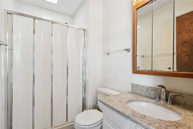 5201 Broadlawn Drive SE, Cedar Rapids, IA 52403