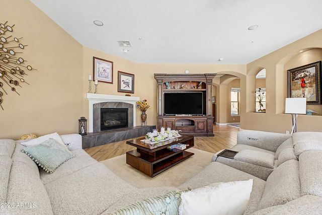 13348 W GLORIA Lane, Peoria, AZ 85383