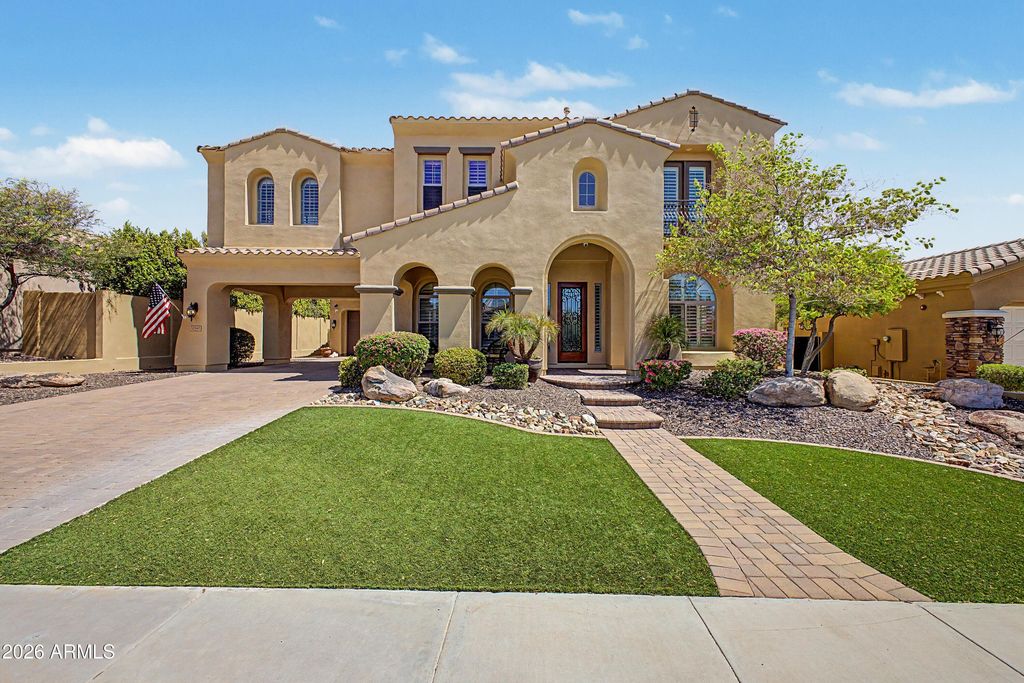 13348 W GLORIA Lane, Peoria, AZ 85383 — photo 2