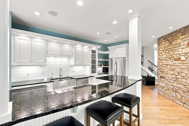 62 Settler Hill Circle, Madison, WI 53717