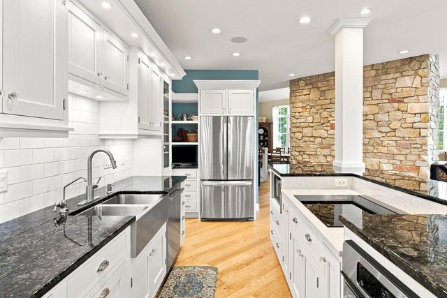 62 Settler Hill Circle, Madison, WI 53717