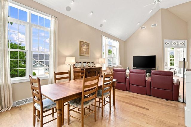 62 Settler Hill Circle, Madison, WI 53717