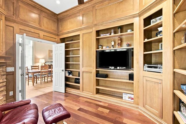 62 Settler Hill Circle, Madison, WI 53717