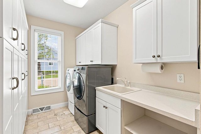 62 Settler Hill Circle, Madison, WI 53717