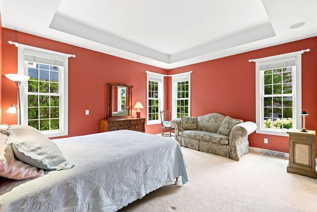62 Settler Hill Circle, Madison, WI 53717