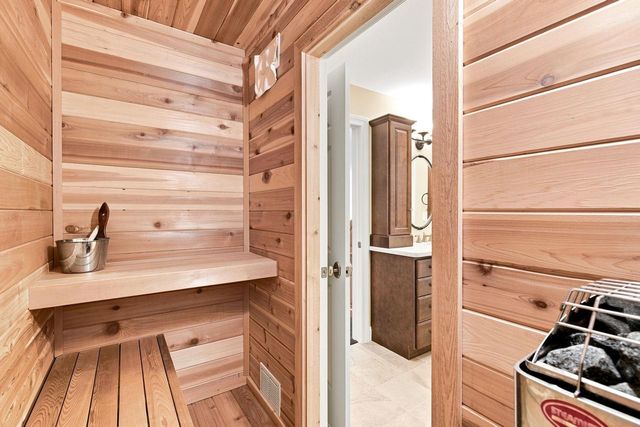 62 Settler Hill Circle, Madison, WI 53717