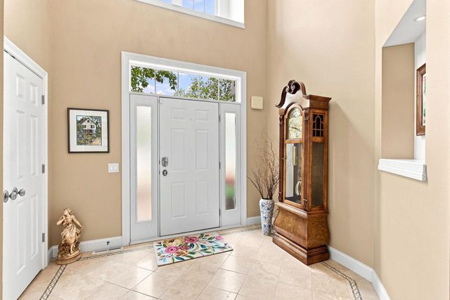 62 Settler Hill Circle, Madison, WI 53717