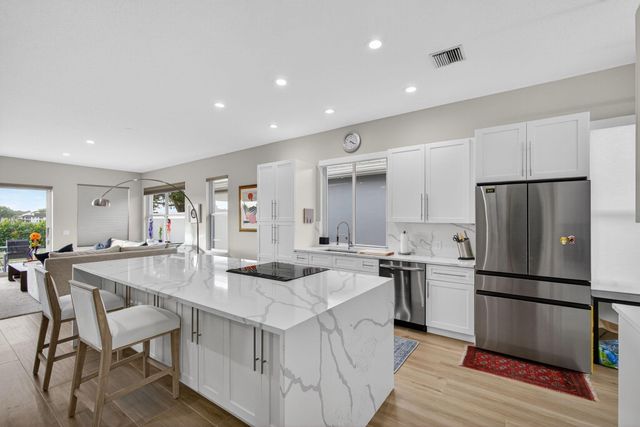 945 Bear Island Circle, West Palm Beach, FL 33409