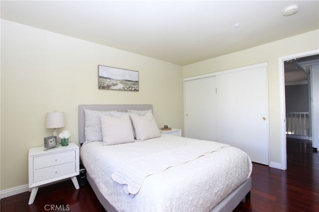 5928 Vista De La Luz, Woodland Hills, CA 91367