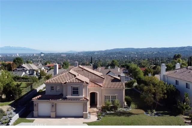 5928 Vista De La Luz, Woodland Hills, CA 91367
