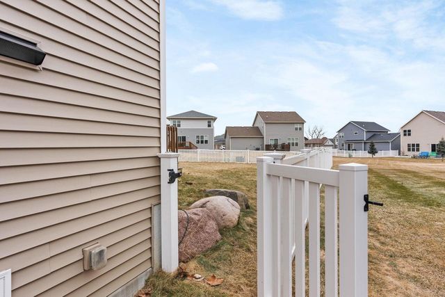 6010 Stoney Oak Lane, Madison, WI 53718