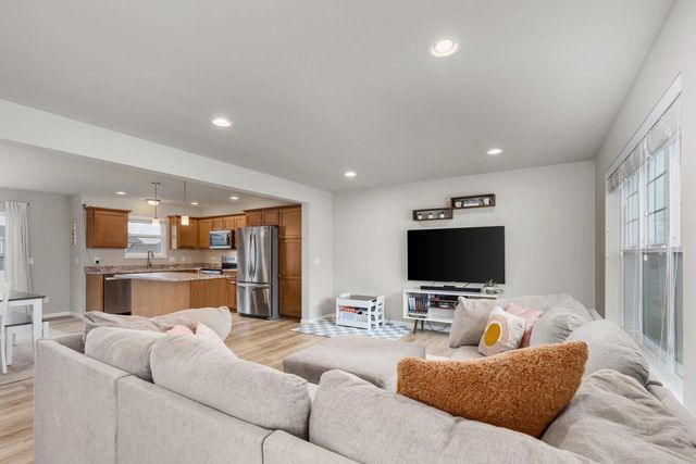 6010 Stoney Oak Lane, Madison, WI 53718